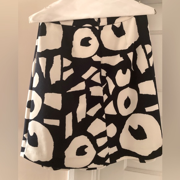 Loft pleated A line skirt - Picture 1 of 5